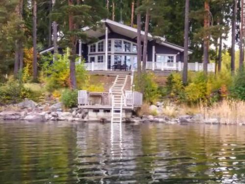 Holiday Home Villa Ulappa