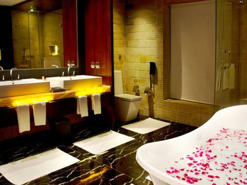 Hotel Della Resorts & Villas