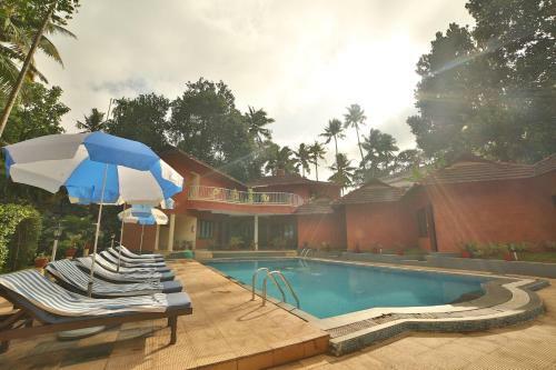 Hotel Deshadan Cliff & Beach Resort,varkala