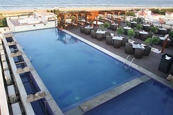 Hotel Citrus East Coast Road