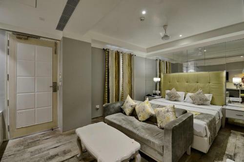 Hotel Emerald