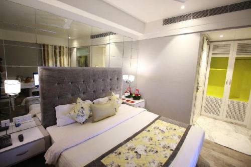 Hotel Emerald