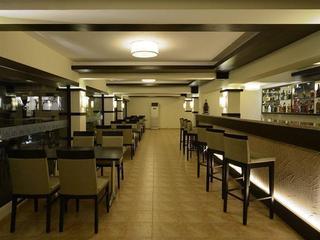 Hotel Deltin Suites