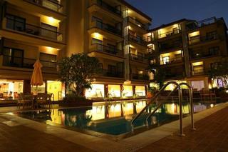 Hotel Deltin Suites