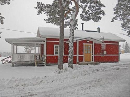 Holiday Home Vauvila