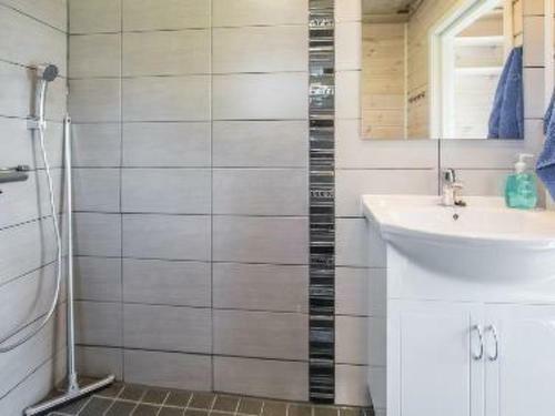 Holiday Home Runopuro