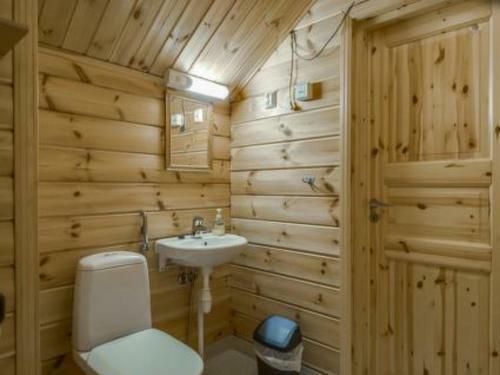 Holiday Home Villa Maakotka