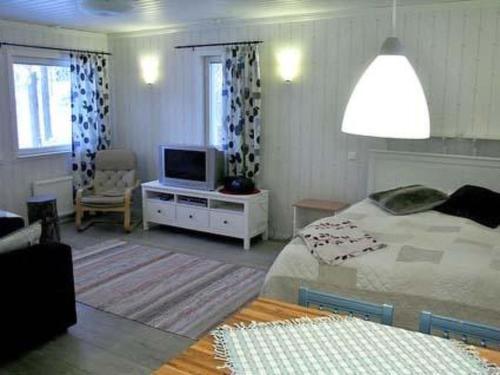 Holiday Home Peukaloinen