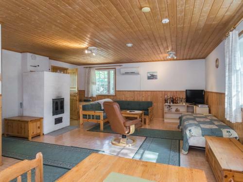 Holiday Home Kiviaho