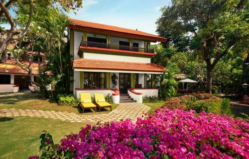 Hotel Vivanta By Taj Holiday Village