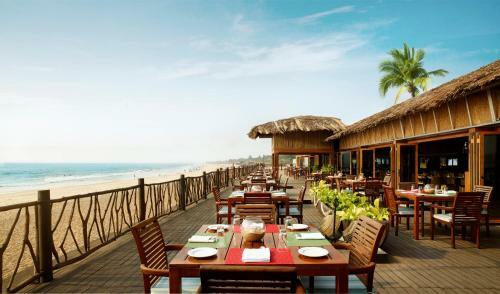 Hotel Vivanta By Taj Holiday Village