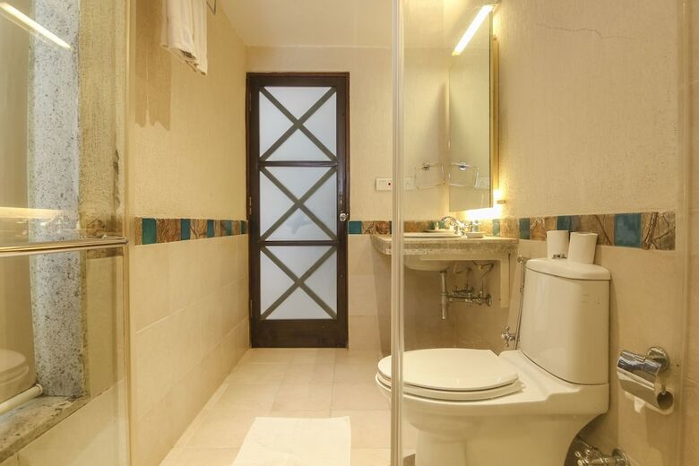 Hotel Sonesta Inns