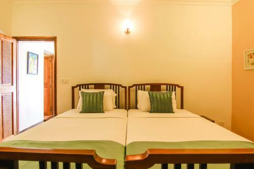 Aguada Anchorage - The Villa Resort