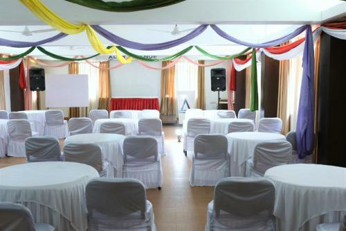 Hotel Alor Grande Holiday Resort