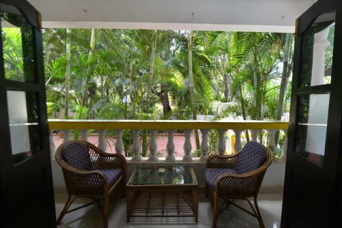 Hotel Silver Sands Sunshine - Angaara