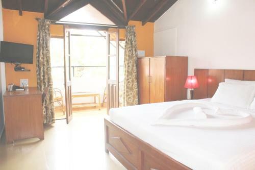 Hotel Silver Sands Sunshine - Angaara
