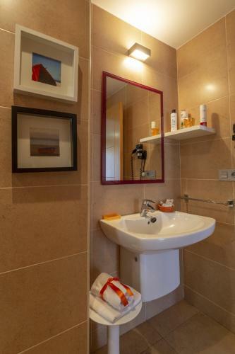 Apartamentos Tur�sticos Playa de Tapia