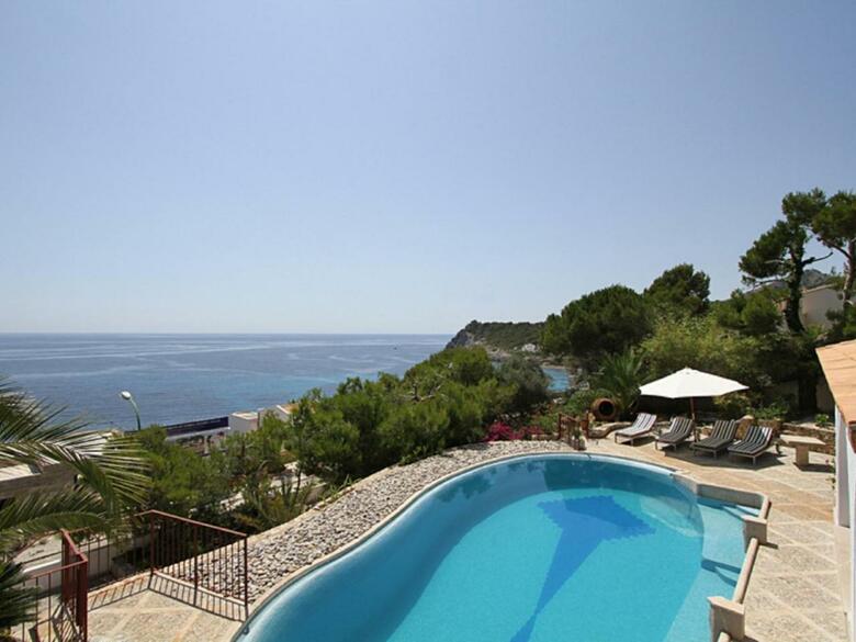 Luxurious Villa With Private Pool In Arta Majorca