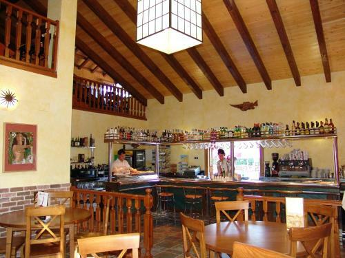 Camping Pe�a Monta�esa