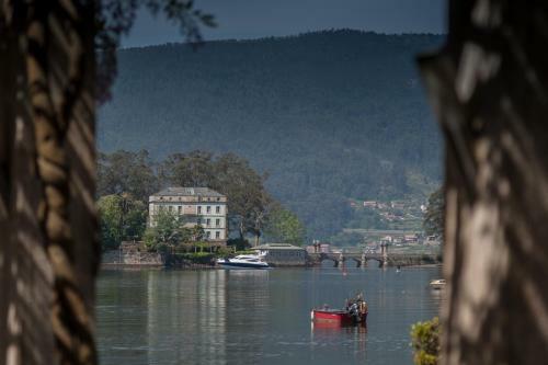 Hostal Hotel Antol�n