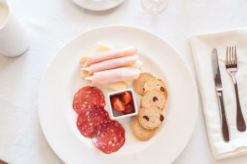 Hostal Hotel Antol�n