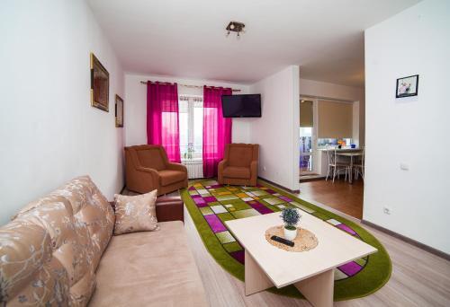 Apartamento Literaturnaya 22-15-2