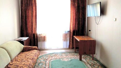Apartment Antonovskaya 12