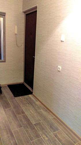 Apartment Antonovskaya 12