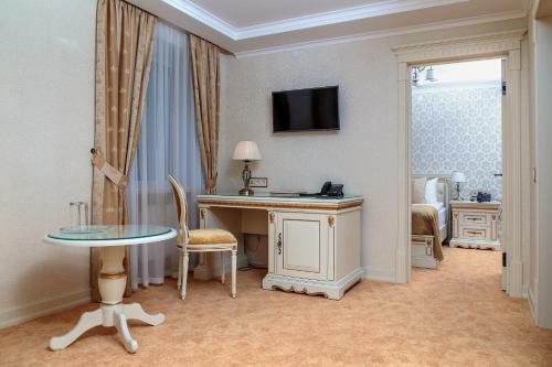 Hotel Polonez