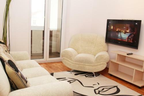 Frunze Apartments