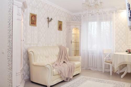 Frunze Apartments