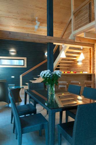 Lodge ?????