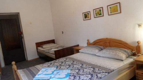 Hostel 1915