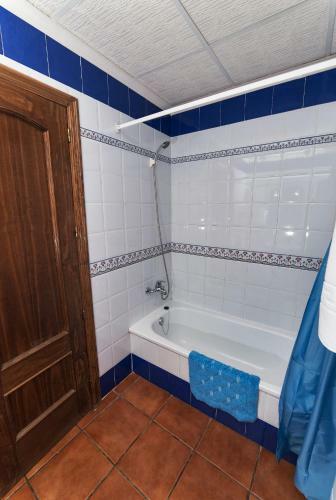 Hostal Apartamentos Raisa