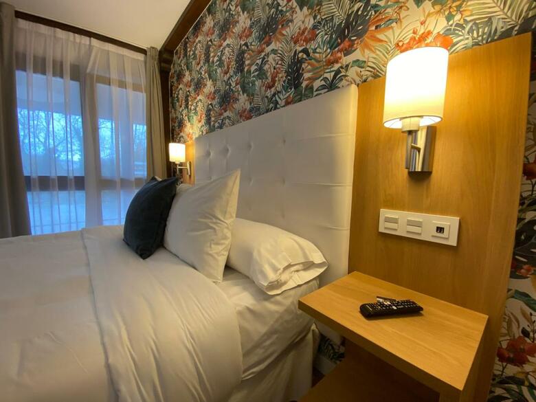 Hotel Rural - Restaurante El Rinc�n de Don Pelayo