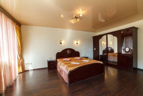Apartment At Lenina 3