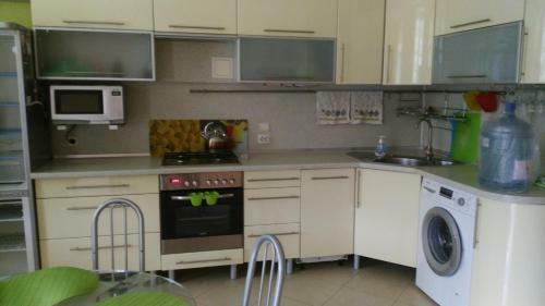 Apartment On Lenina Boulevard