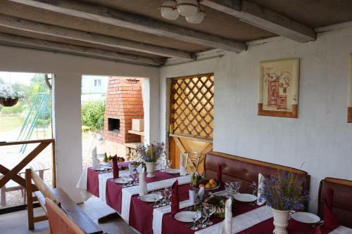 Hostal A Pleasant Holiday Cottage In Zhirovichi