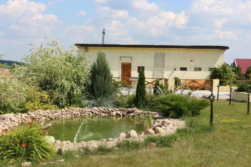 Hostal A Pleasant Holiday Cottage In Zhirovichi