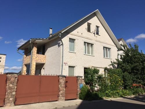 Hostal Cottage On 6 Stadionnaya