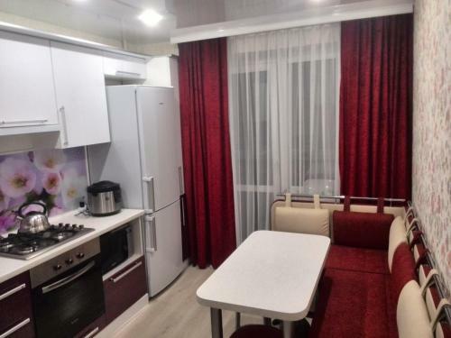 Apartamenti V Elitnom Dome