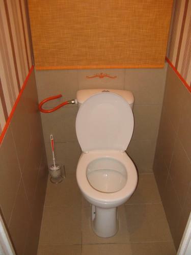One Bed Room Apartment On Vrublevskogo 64