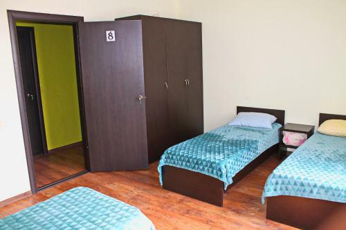 Hostal Aghrousad'ba Strubka