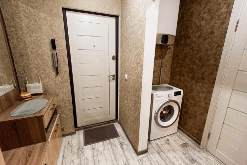 Apartment On Kozlova 1a/1