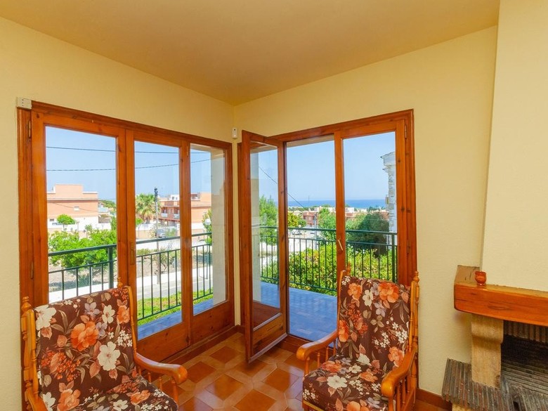 Holiday Home Angel Guimer� Creixell