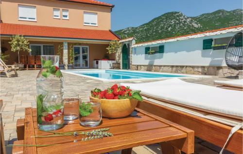 Holiday Home Zavojane V