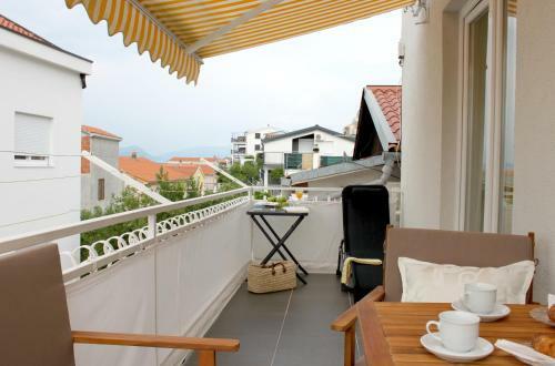 Apartments Paola