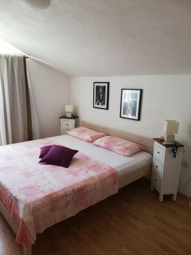 Apartments Paola