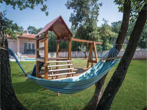 Two-bedroom Holiday Home In Vodnjan