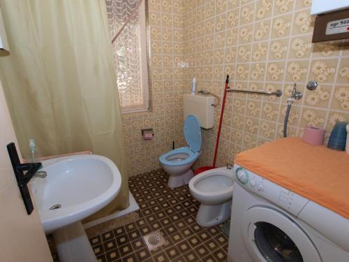 Apartments Roza 712